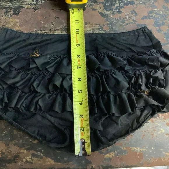 Retro Style Ruffled Bottoms - Picture 5 of 5